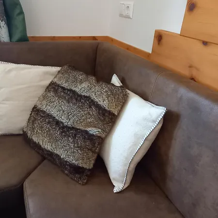 Schwab Apartment *